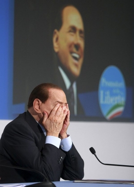 Berlusconimu dělaj&iacute; starosti korupčn&iacute; procesy.